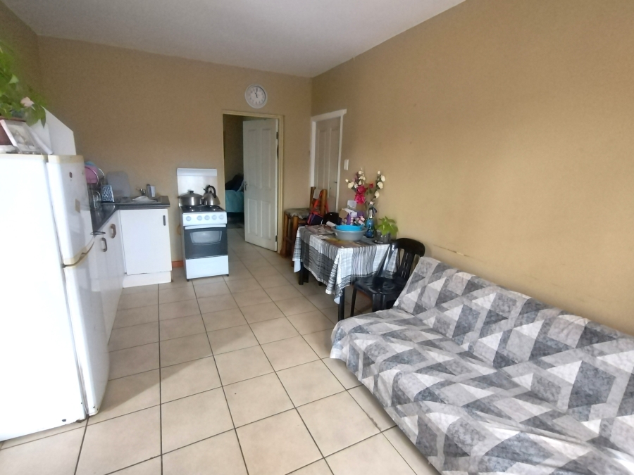 6 Bedroom Property for Sale in Kruisfontein Eastern Cape